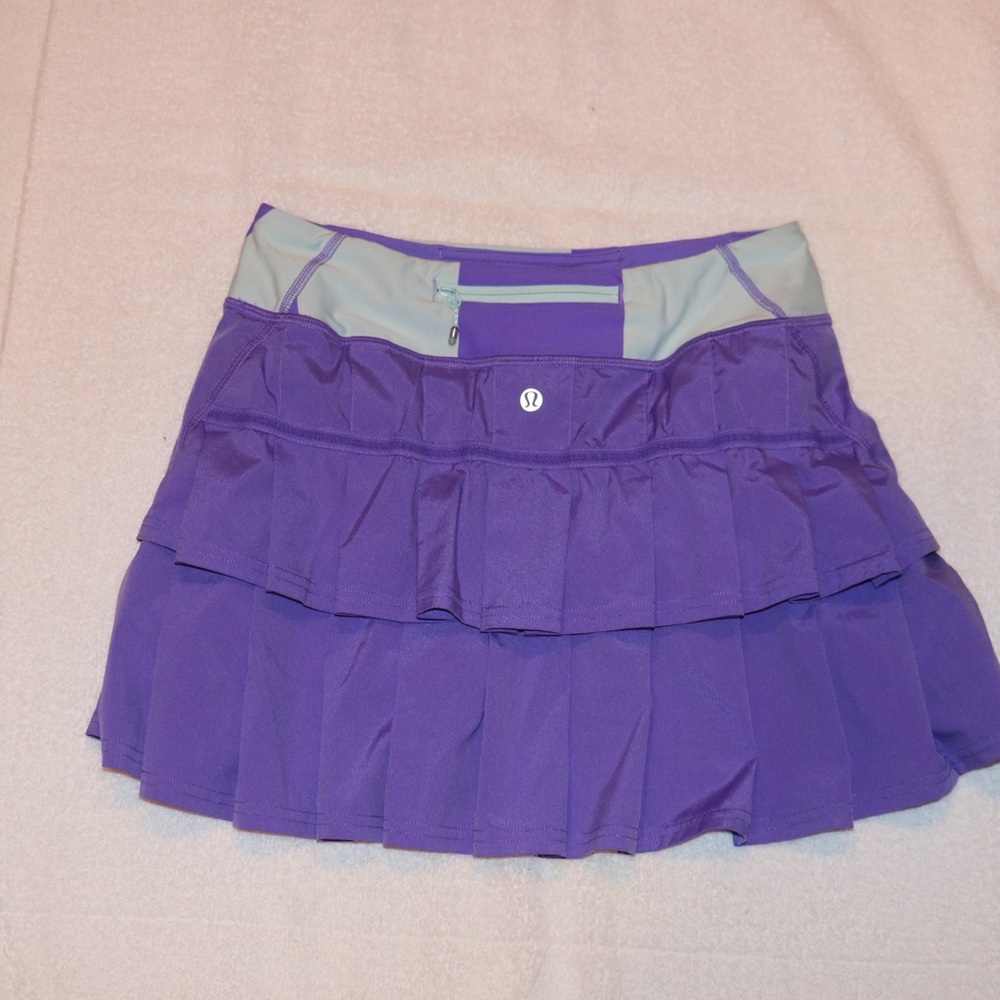 Lulu lemon skirt